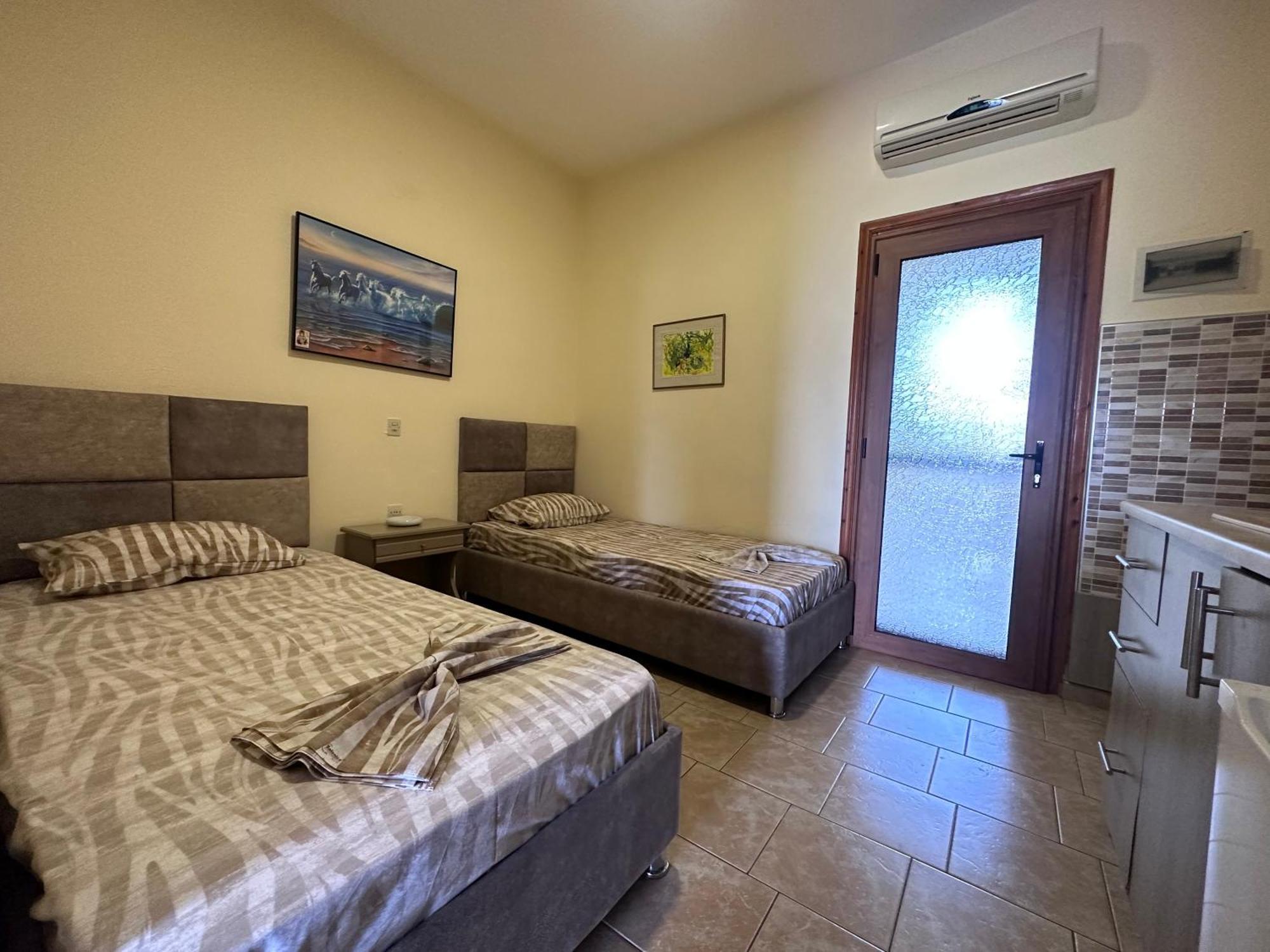 The Flower Apartments Toroni Exterior photo