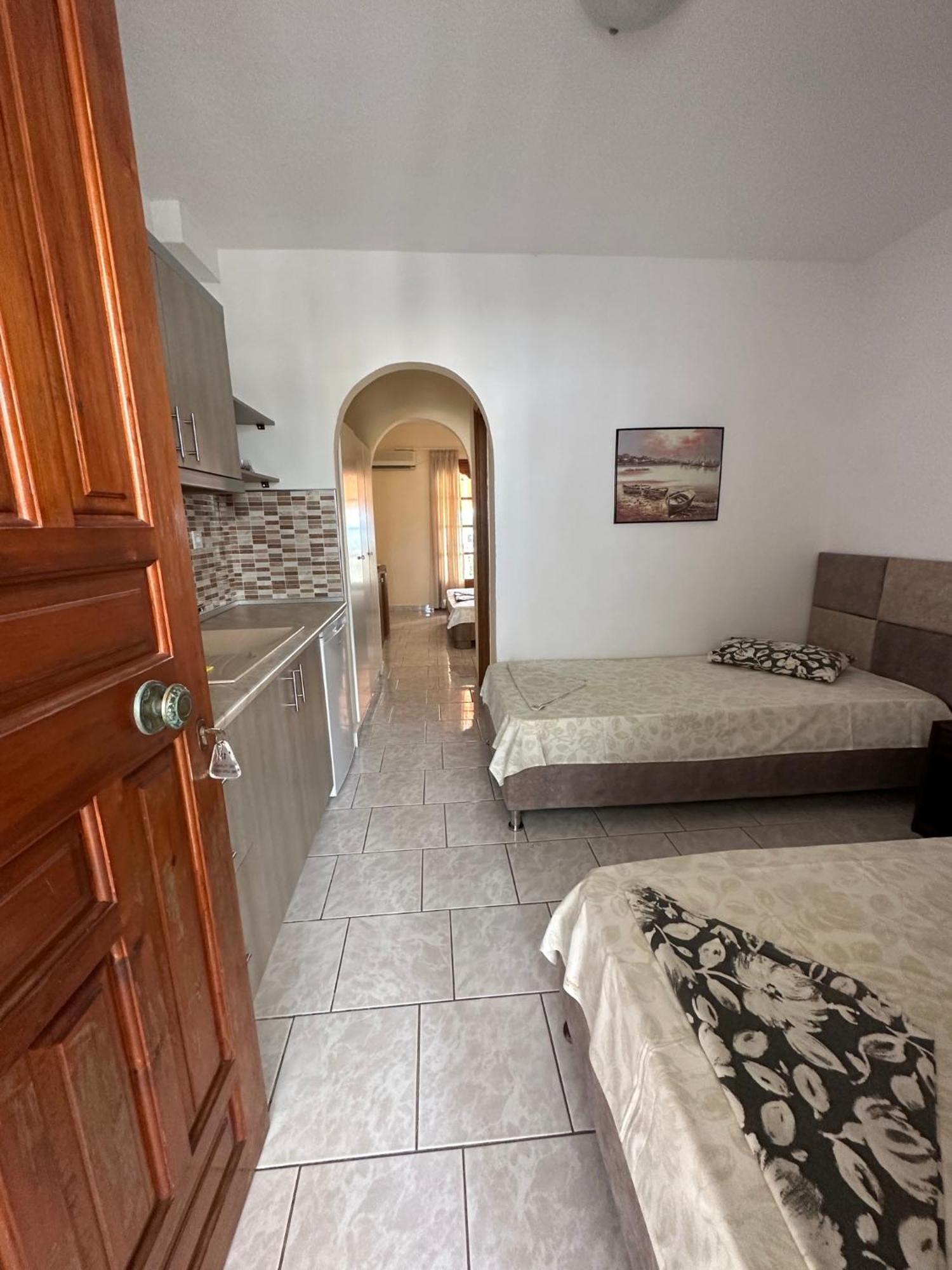 The Flower Apartments Toroni Exterior photo